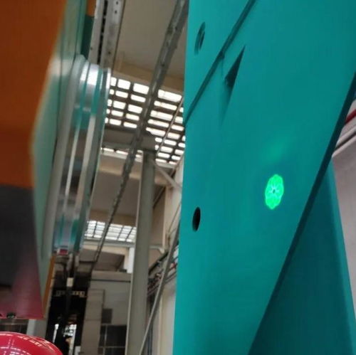 新科技 產品進烤爐前非接觸測膜厚，科學儀器革新涂裝工藝